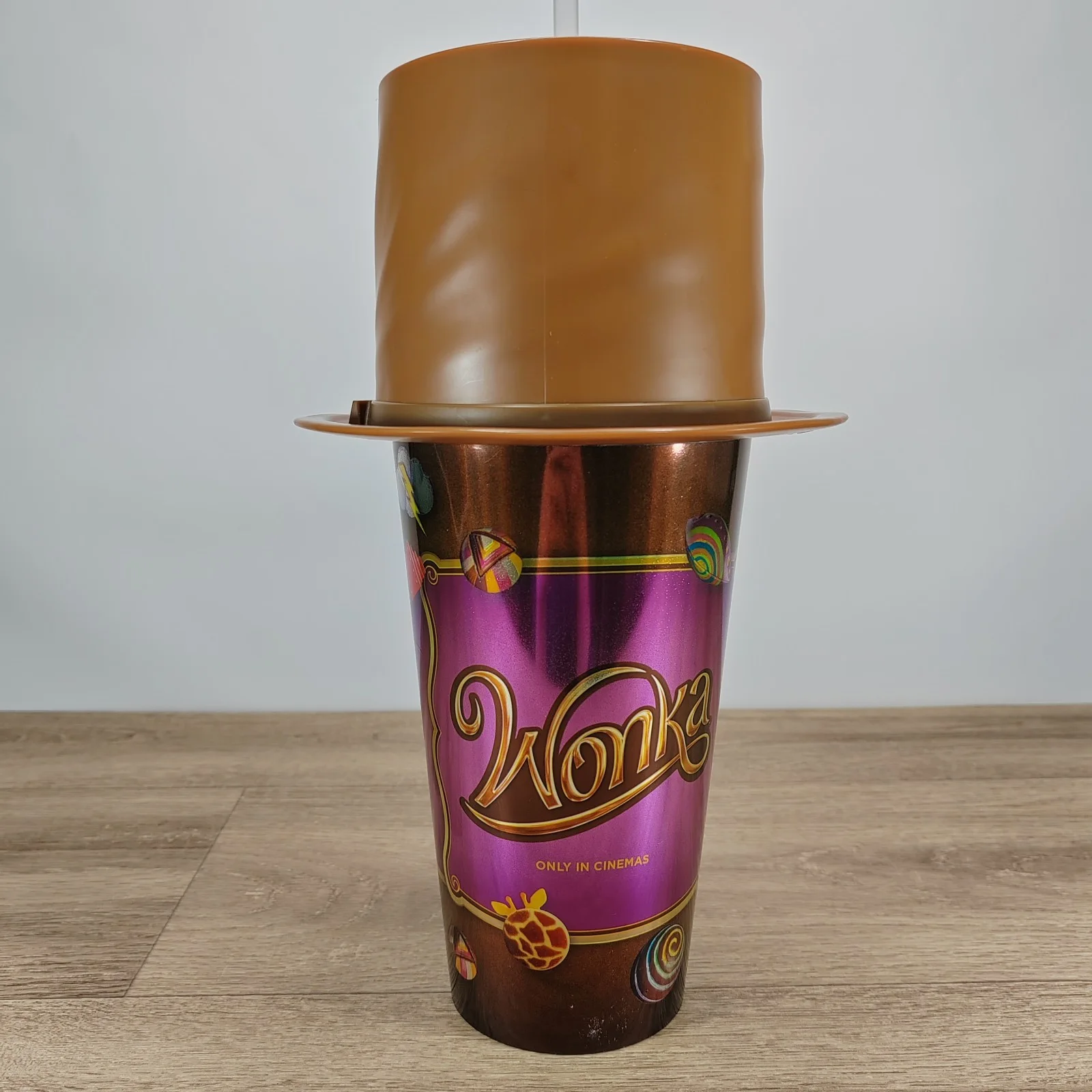 Willy Wonka Movie Warner Bros Cinema Hat Drinks Cup with Straw Collectors 10", image 2