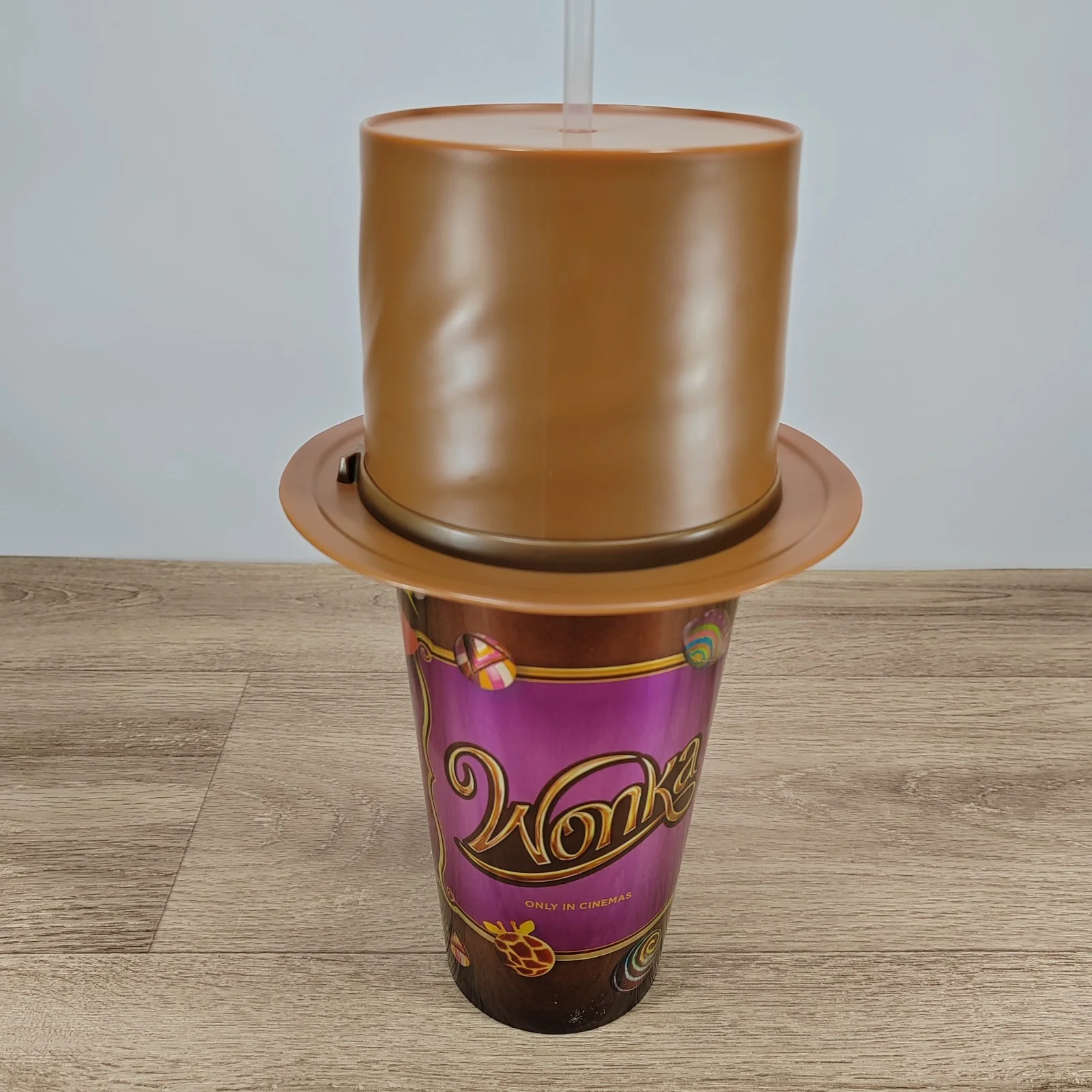 Willy Wonka Movie Warner Bros Cinema Hat Drinks Cup with Straw Collectors 10", image 4