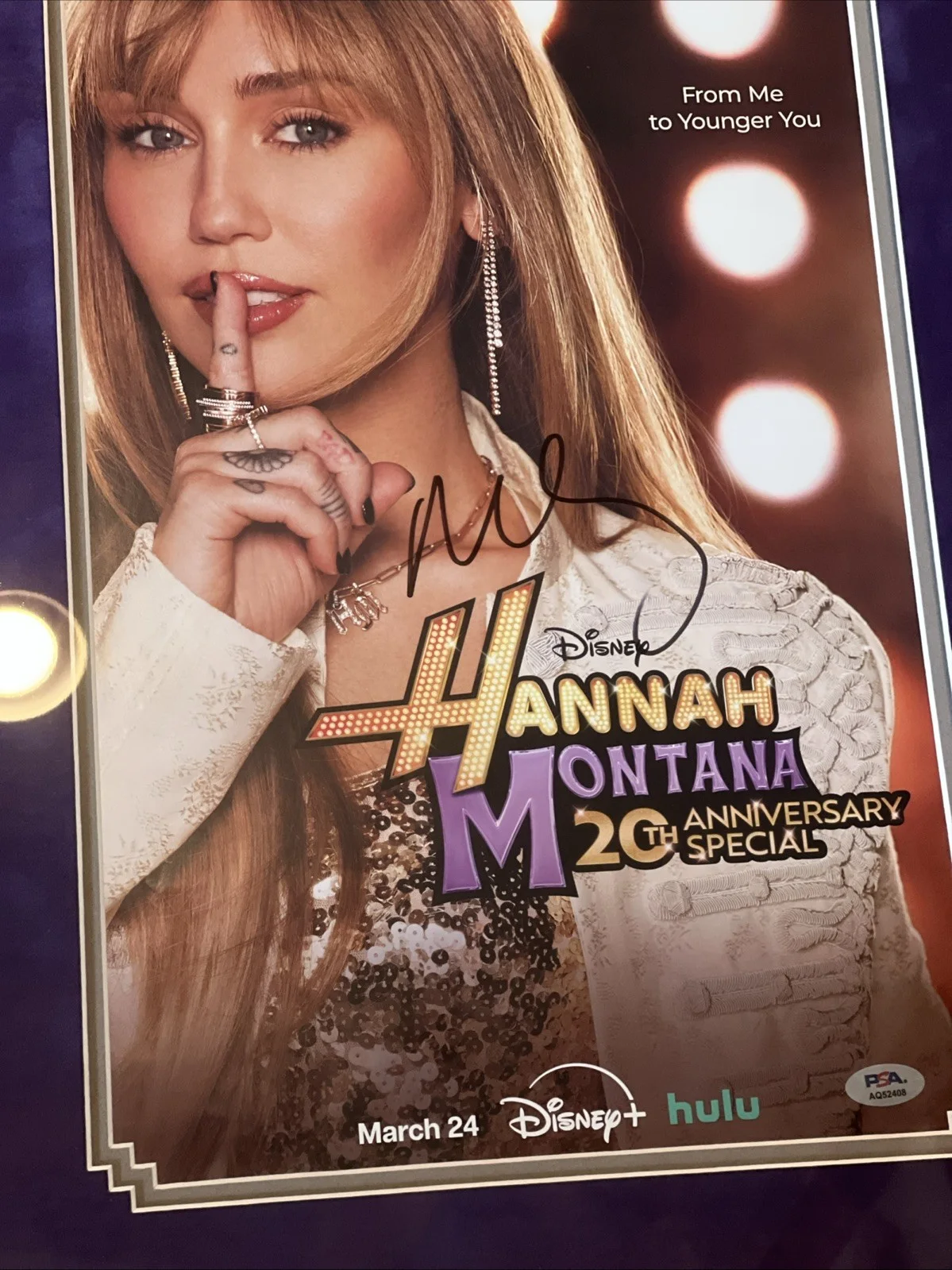 Miley Cyrus Signed Autograph Hannah Montana 12x18 Poster Costume Frame PSA/DNA, image 4