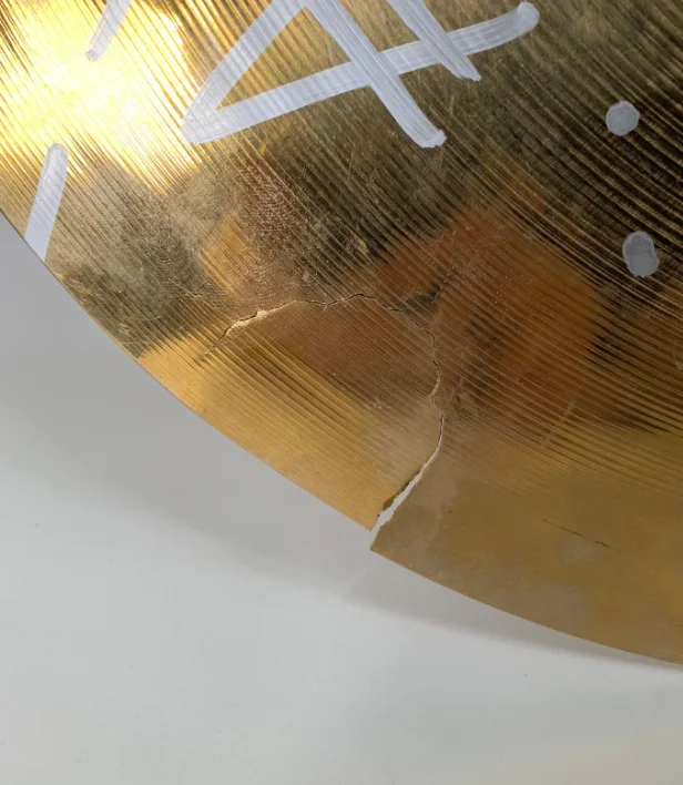 Blink 182 Band Autographed Signed Barker Concert Used Cymbal AMCo LOA 23459, изображение 2