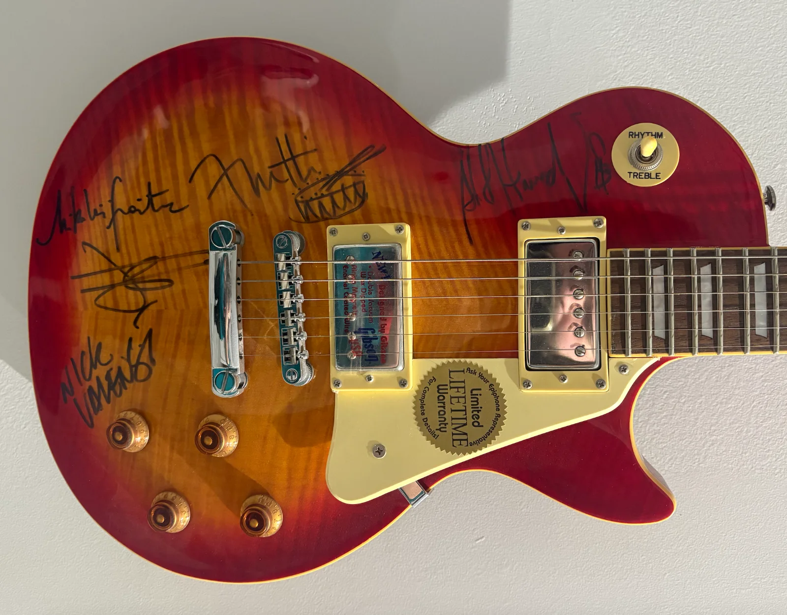 The Strokes Band Autographed Signed Gibson Les Paul Guitar AMCo LOA 32584, image 3