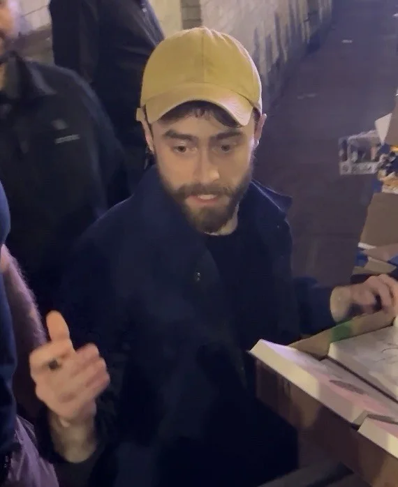Daniel Radcliffe — Daniel Radcliffe Every Brilliant Things Signed Broadway playbill autograph, image 2