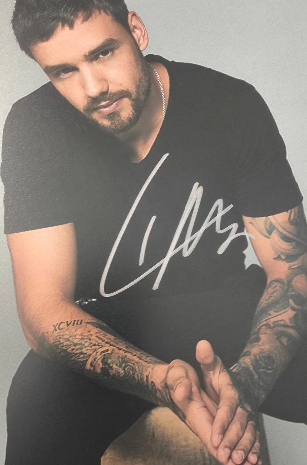 LIAM PAYNE SIGNED AUTOGRAPHED PHOTO 8X10, image 2