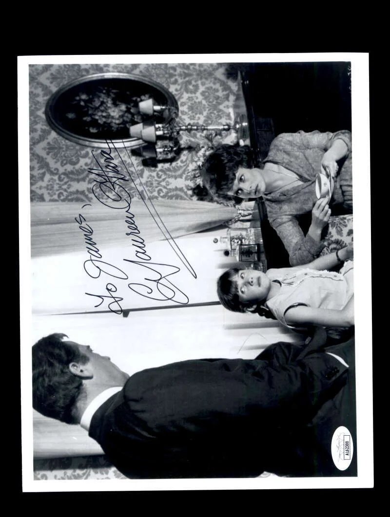 Maureen O`Hara — Maureen O`Hara JSA Coa Signed 8x10 Photo Autograph