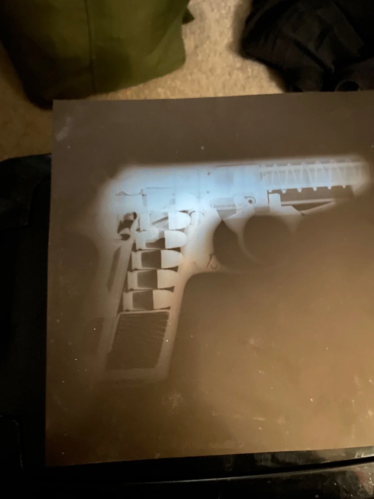 Walther PPK/S pistol X-Ray radiograph, James Bond 007, image 2