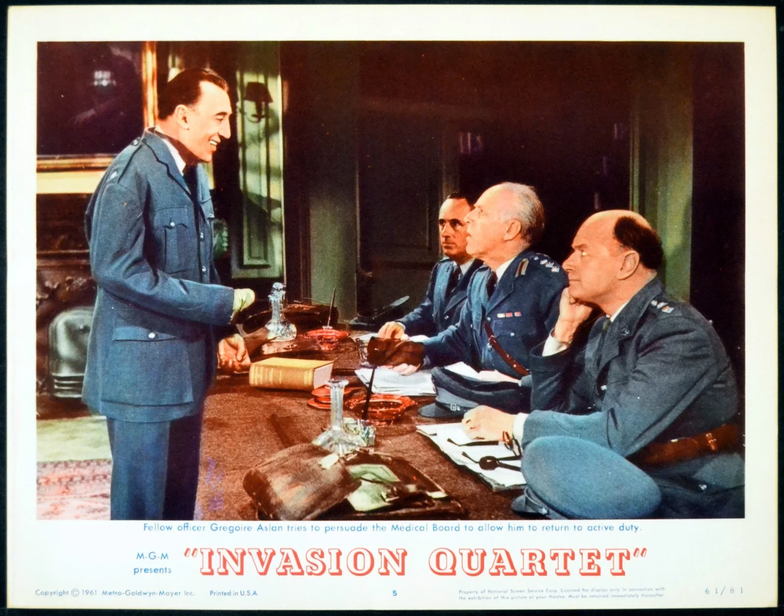 INVASION QUARTET 1961 Bill Travers, Spike Milligan Grégoire Aslan LOBBY SET, изображение 5