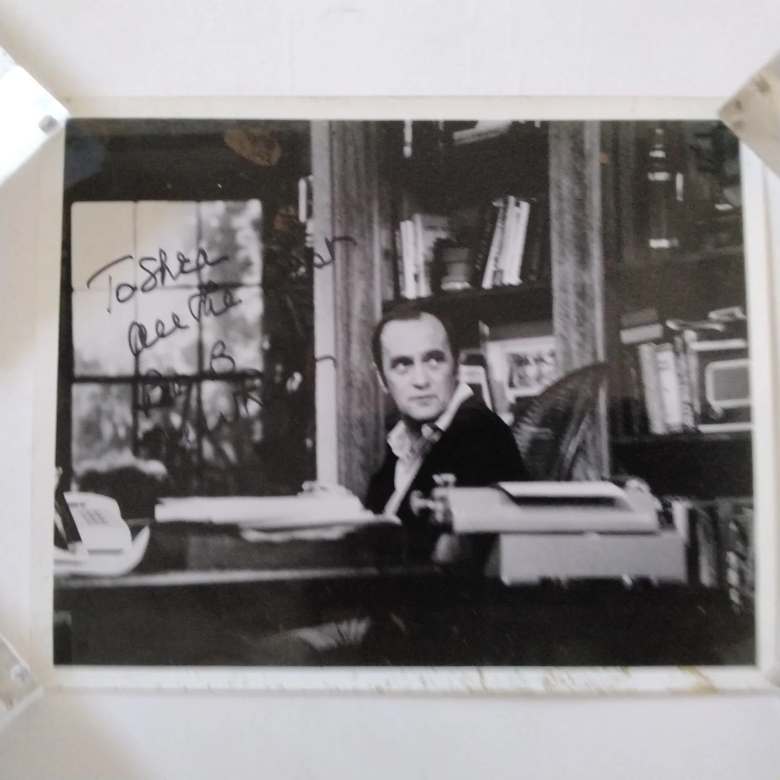 Bob Newhart SIGNED Photo Movie TV Actor Comedian In & Out Big Bang Theory Elf, изображение 2