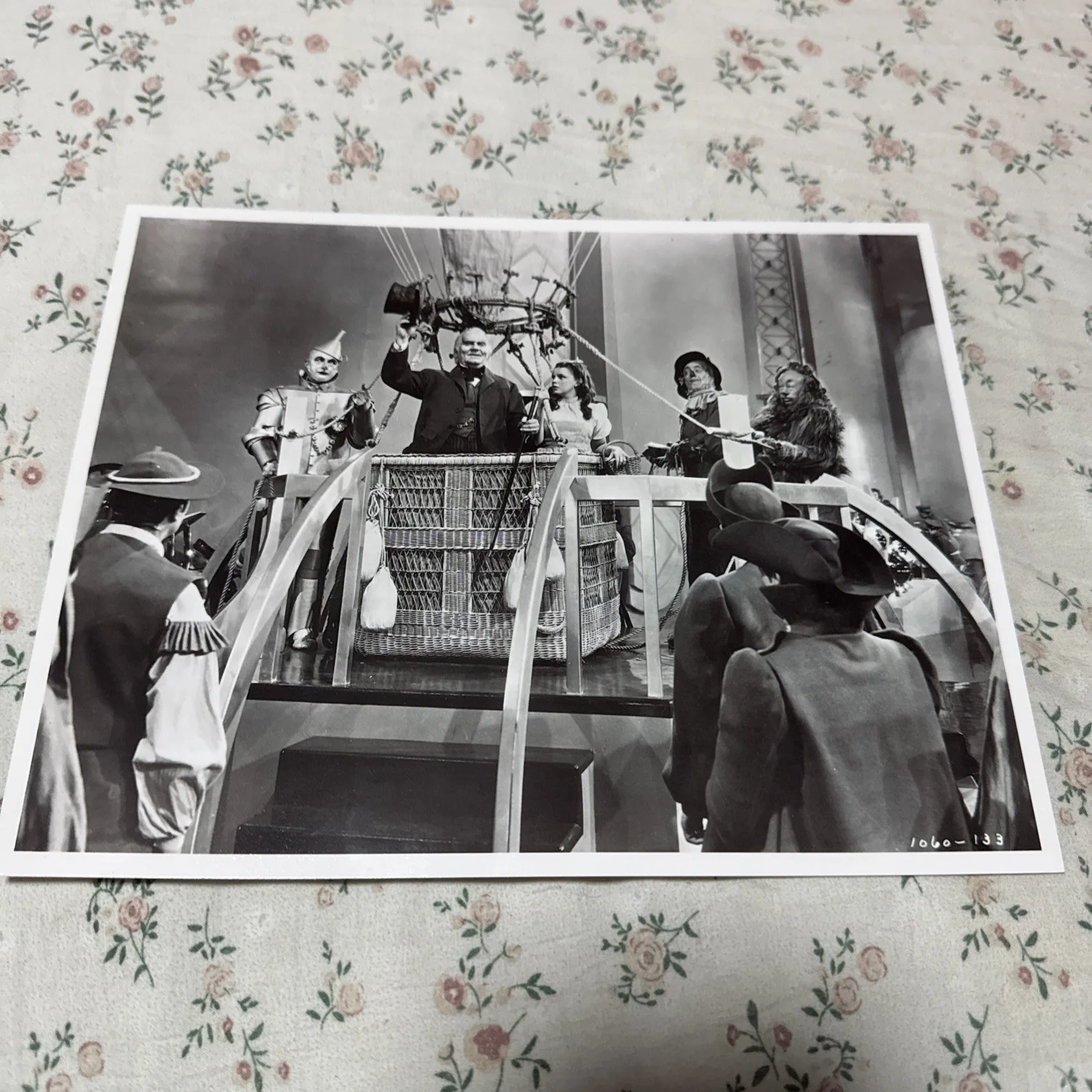 wizard of oz Limited Edition video box set photos script booklet colour photo, image 4