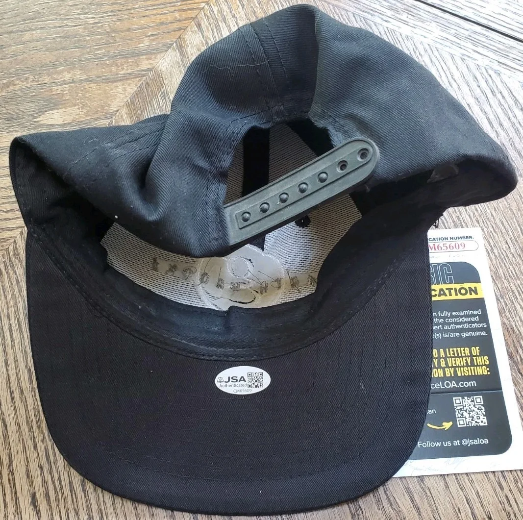 NICE Autographed Garth Brooks Country Music Hat JSA COA Signed World Tour, image 3