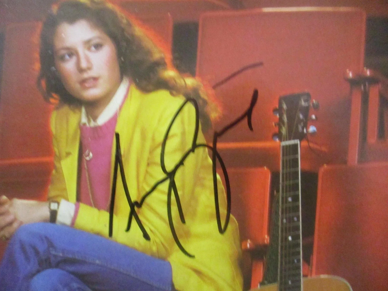AMY GRANT AUTHENTIC SIGNED/AUTOGRAPHED NEVER ALONE VINYL RECORD ALBUM, image 2