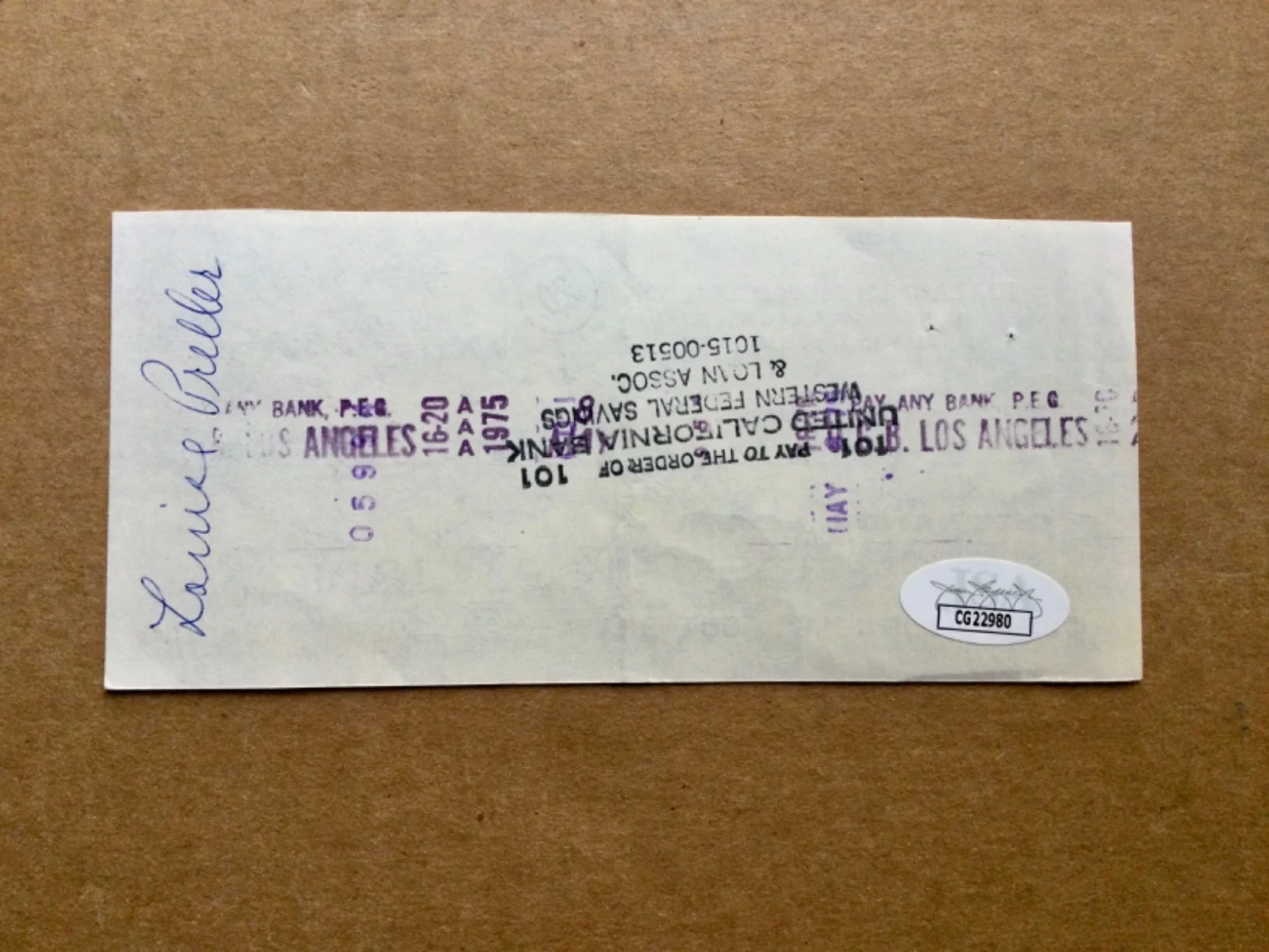 Elizabeth Montgomery — Elizabeth Montgomery (1933-1995) star of Bewitched Handwritten Check JSA Authn., изображение 3