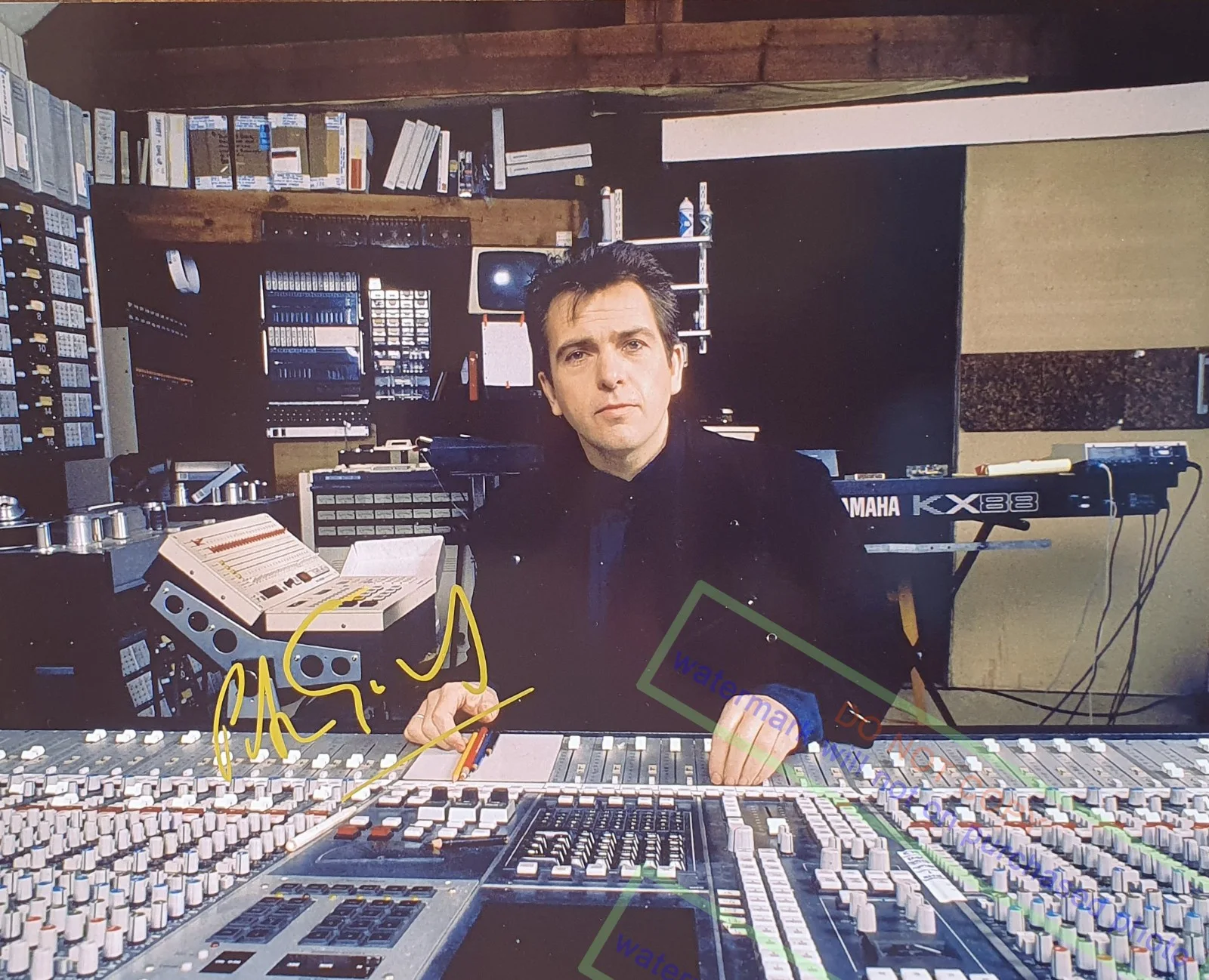 PETER GABRIEL — PETER GABRIEL Signed Autographed 8X10 Photo