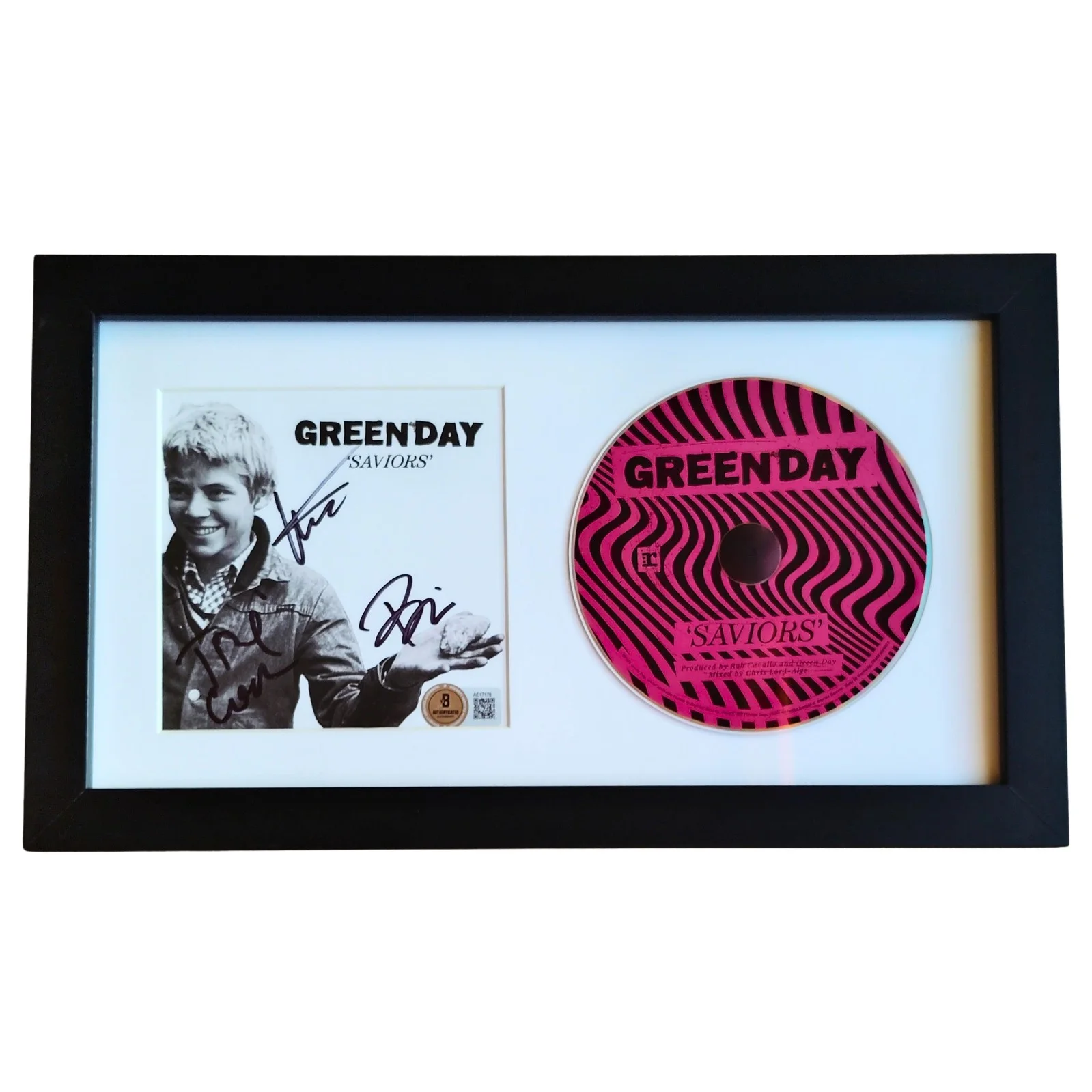 Billie Joe Armstrong, Mike Dirnt, Tre Cool — Green Day Signed Saviors CD Booklet Beckett BAS COA Framed Billie Joe Armstrong, изображение 2