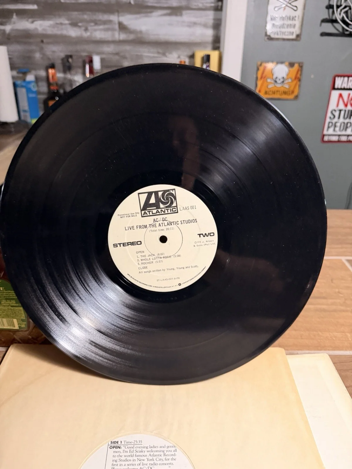 AC/DC Live From The Atlantic Studios Signed Record Beckett Auth, image 4