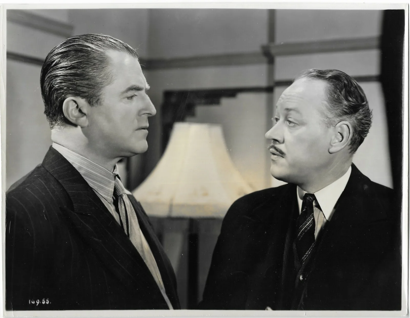 J.A Rank Movie Studio Photo Here Come The Huggetts Jack Warner Clive Morton 1948, изображение 2