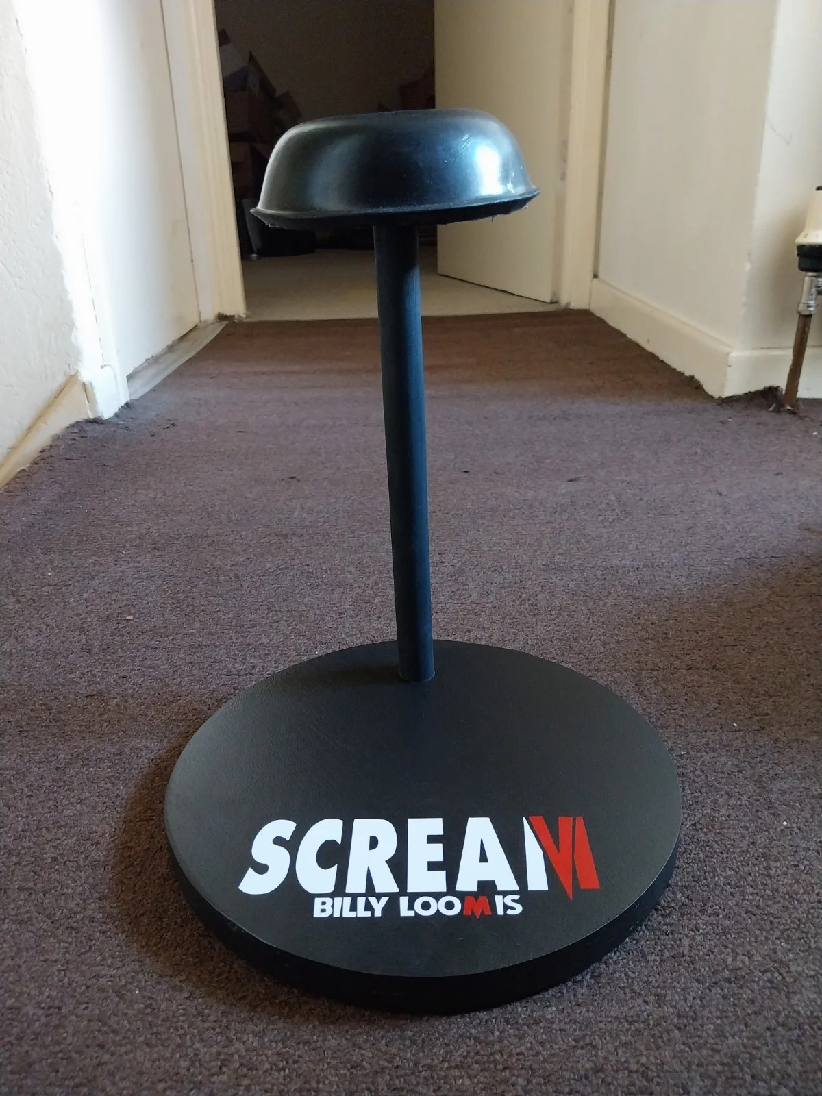 Scream Vi Billy Loomis Custom Mask Display Stand, image 2