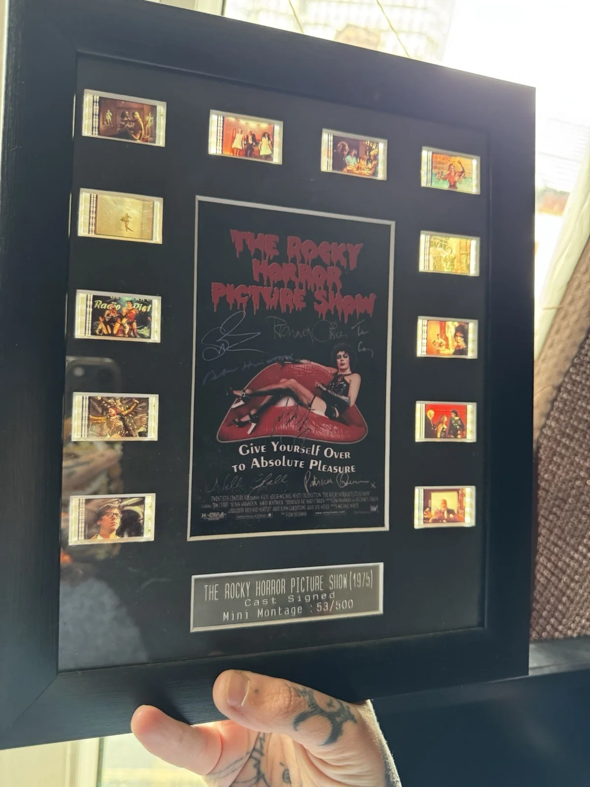 Horrorcells : Cast Signed The Rocky Horror Picture Show (1975) filmcell, изображение 4