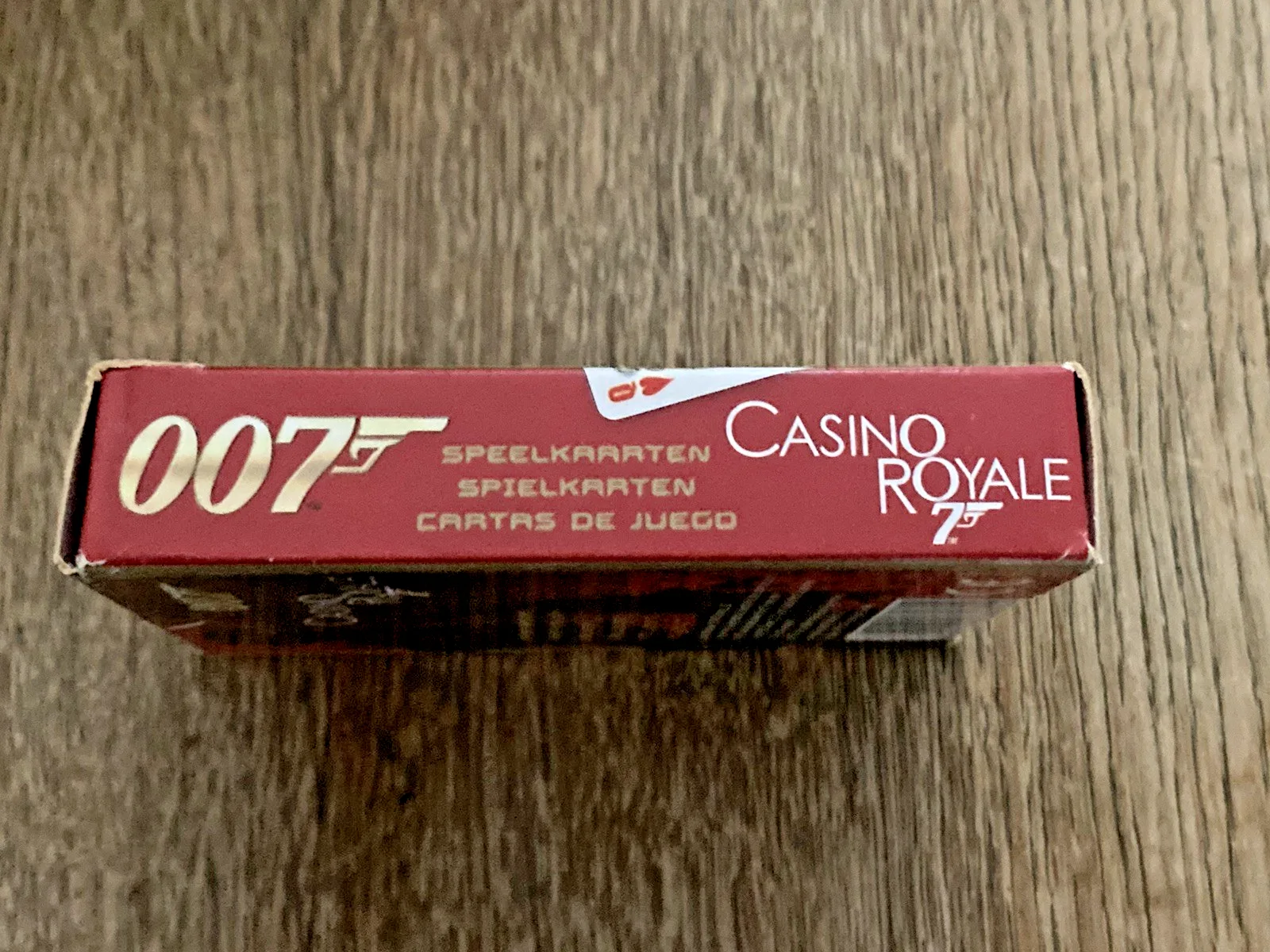 James Bond 007 Casino Royale Playing Cards from Cartamundi, изображение 3