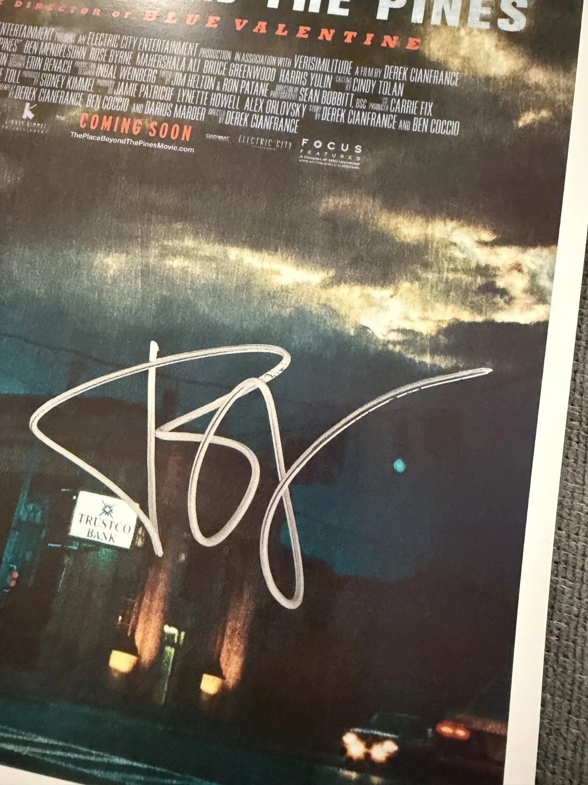 Ryan Gosling, Bradley Cooper, Eva Mendes — The Place Beyond the Pines 11x17 Poster Hand Signed Gosling Cooper Mendes w/COA, image 4
