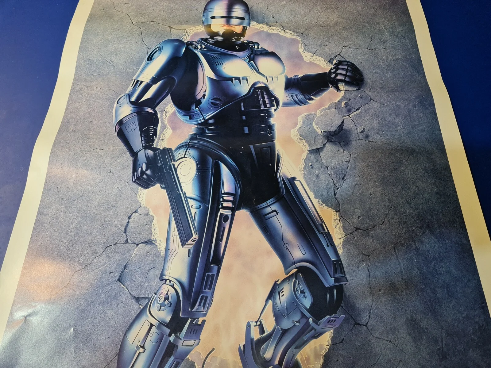 robocop 2 27x 40 Authentic ORIGINAL one sheet cinema quad poster NEW W/ Creases, image 3