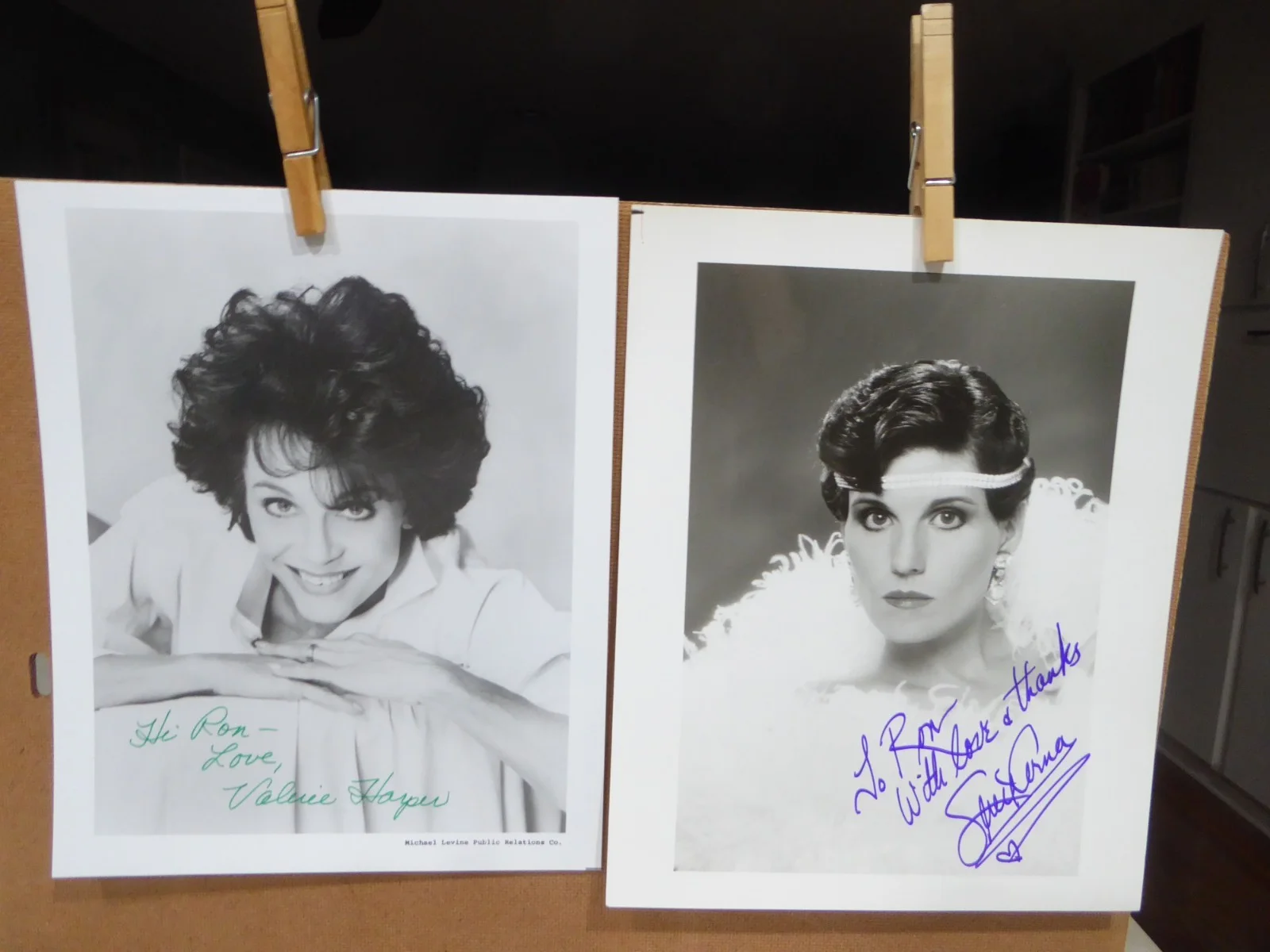 Vintage Signed Personally Inscribed Movie TV Star 24 Photos Alda Buzzi Lot, изображение 2