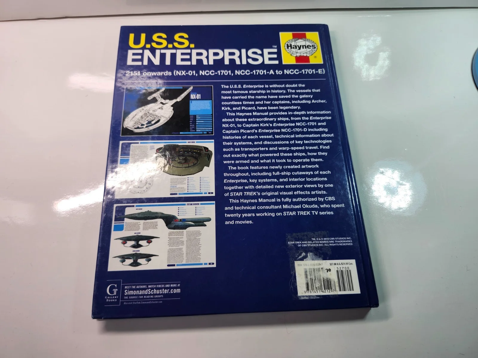 GEORGE TAKEI — GEORGE TAKEI JSA SIGNED STAR TREK HAYNES U.S.S. ENTERPRISE OWNERS MANUAL HC RARE, image 2