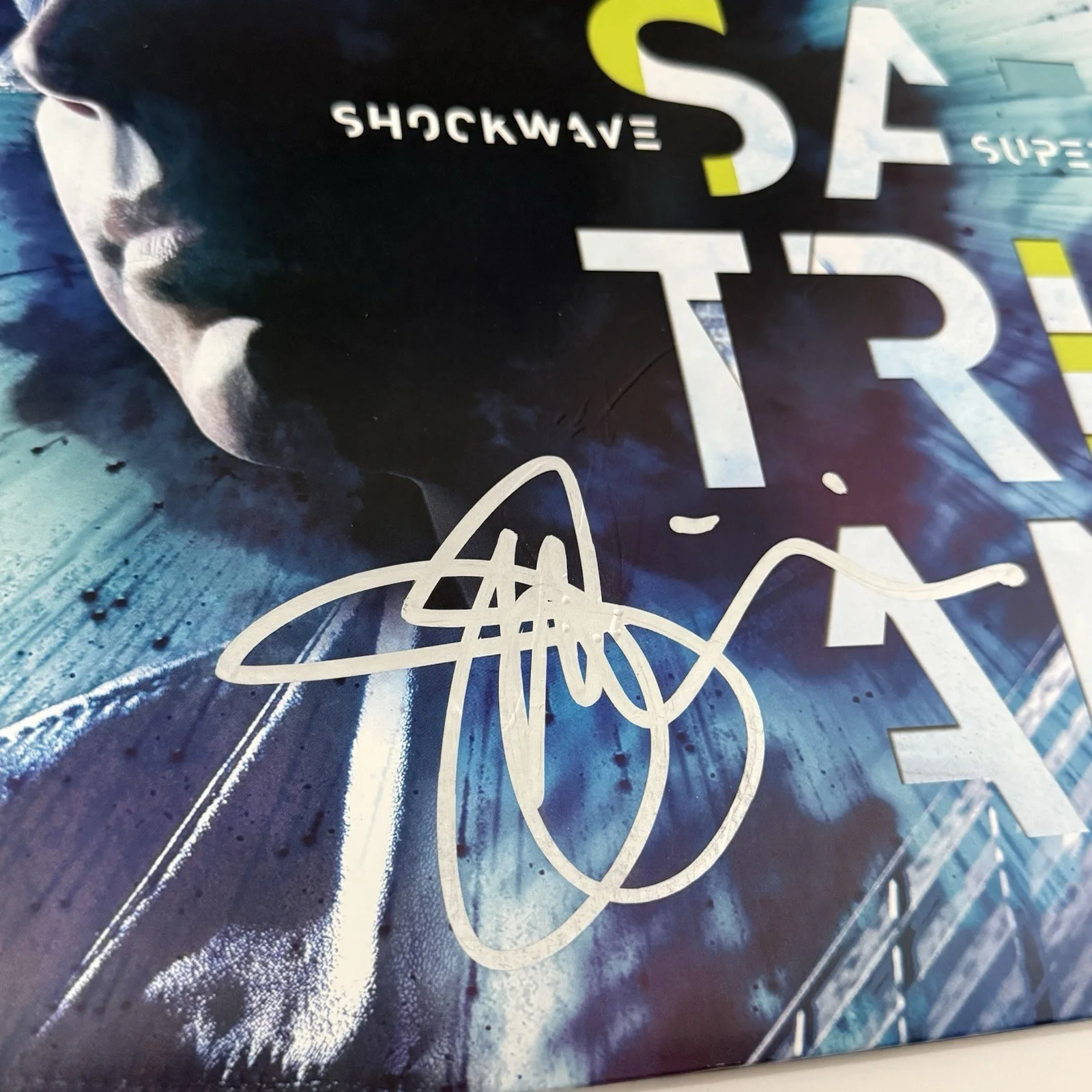 JOE SATRIANI SIGNED SHOCKWAVE SUPERNOVA VINYL RECORD WITH JSA COA, image 2