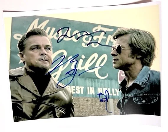 Cast — ONCE UPON A TIME IN HOLLYWOOD photo signed LEO DICAPRIO BRAD PITT & TARANTINO