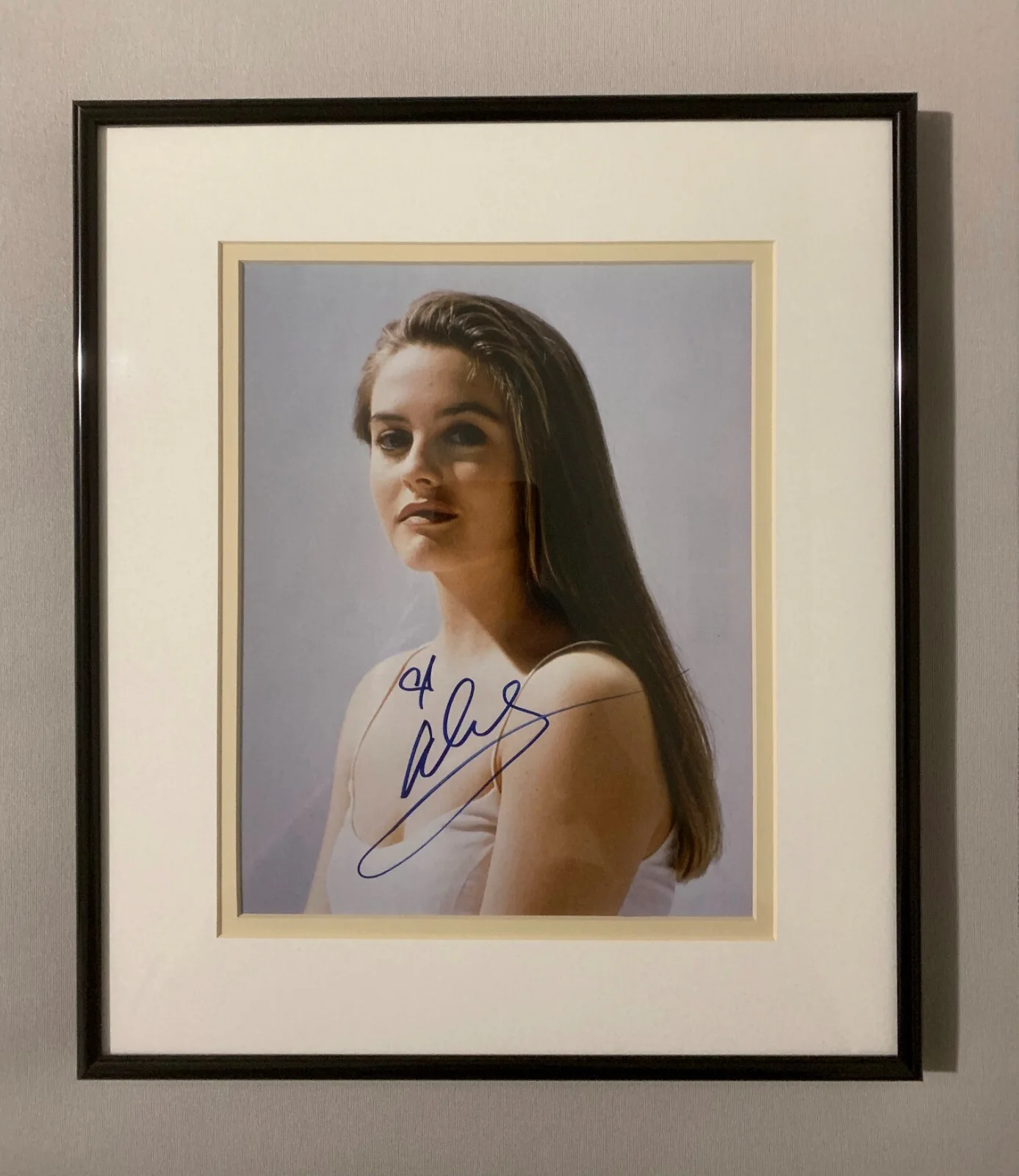 Alicia Silverstone — Authentic Autographed Signed Alicia Silverstone 8x10 Photo (COA) (Framed) & More, изображение 3