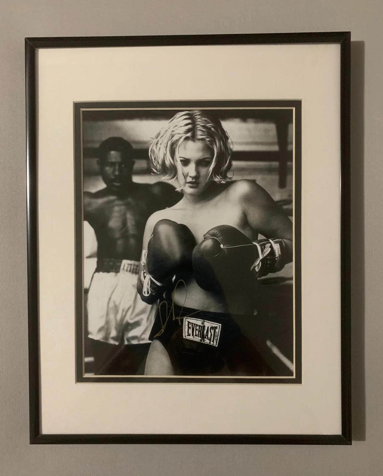 Drew Barrymore — Authentic Autographed Signed Drew Barrymore 8x10 Photo (COA) (Framed), изображение 3