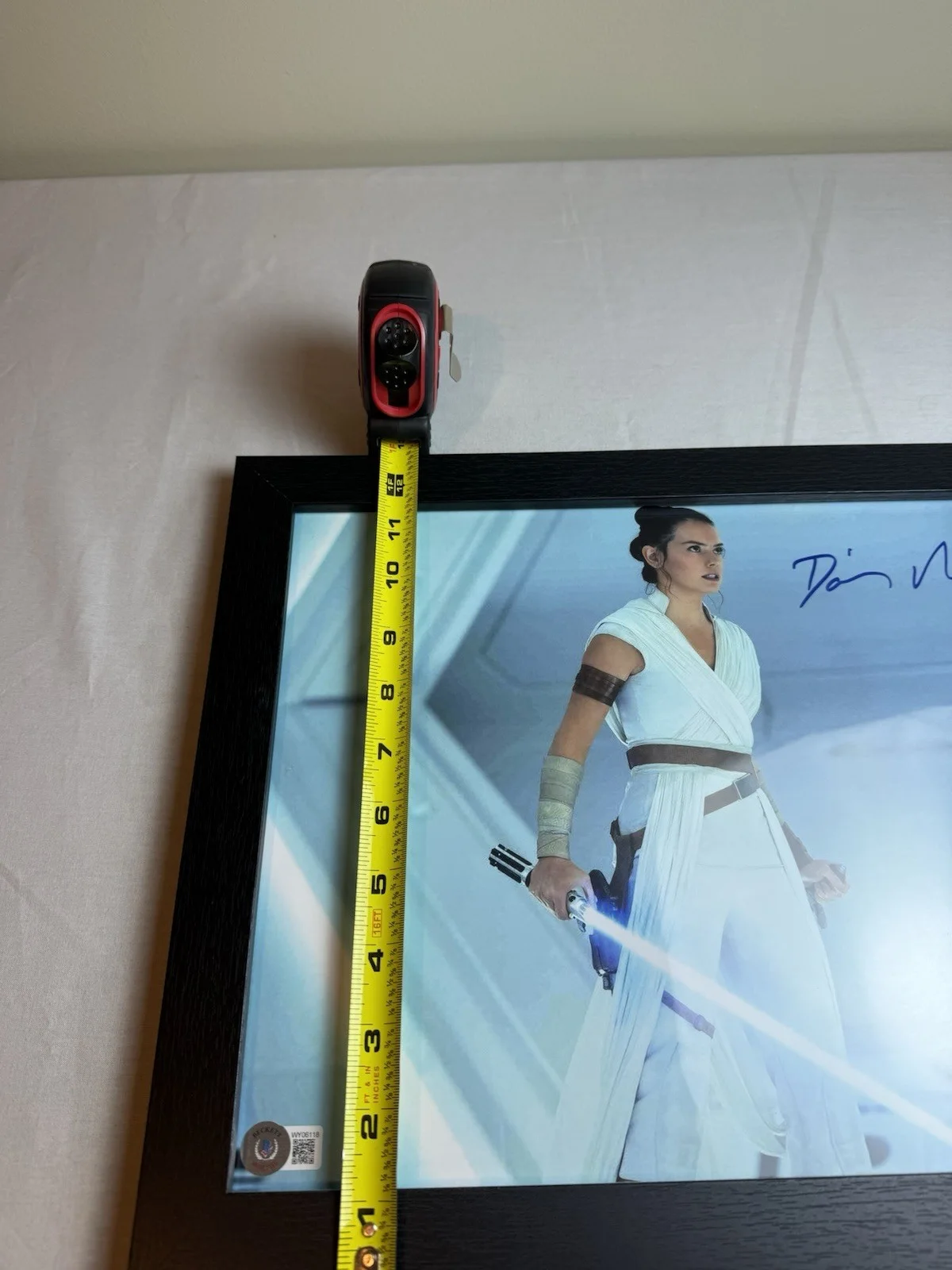 Daisy Ridley — Daisy Ridley Signed Star Wars Rey Jedi 11x14 Photo Beckett BAS Witnessed, изображение 3
