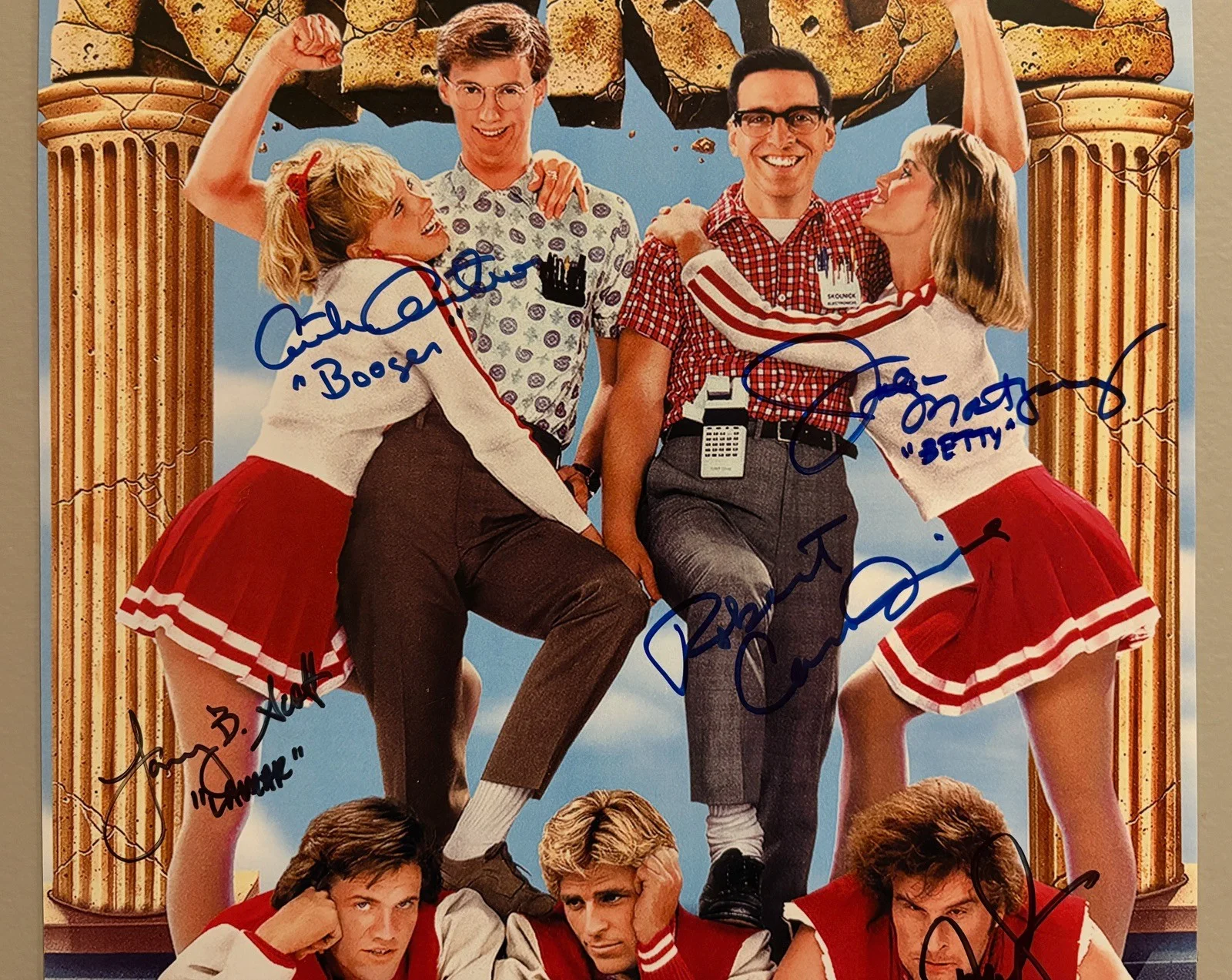 Gibbs, Carradine — Revenge of the Nerds Cast Signed 11x17 Poster Photo - w/ Gibbs & Carradine - COA, изображение 3
