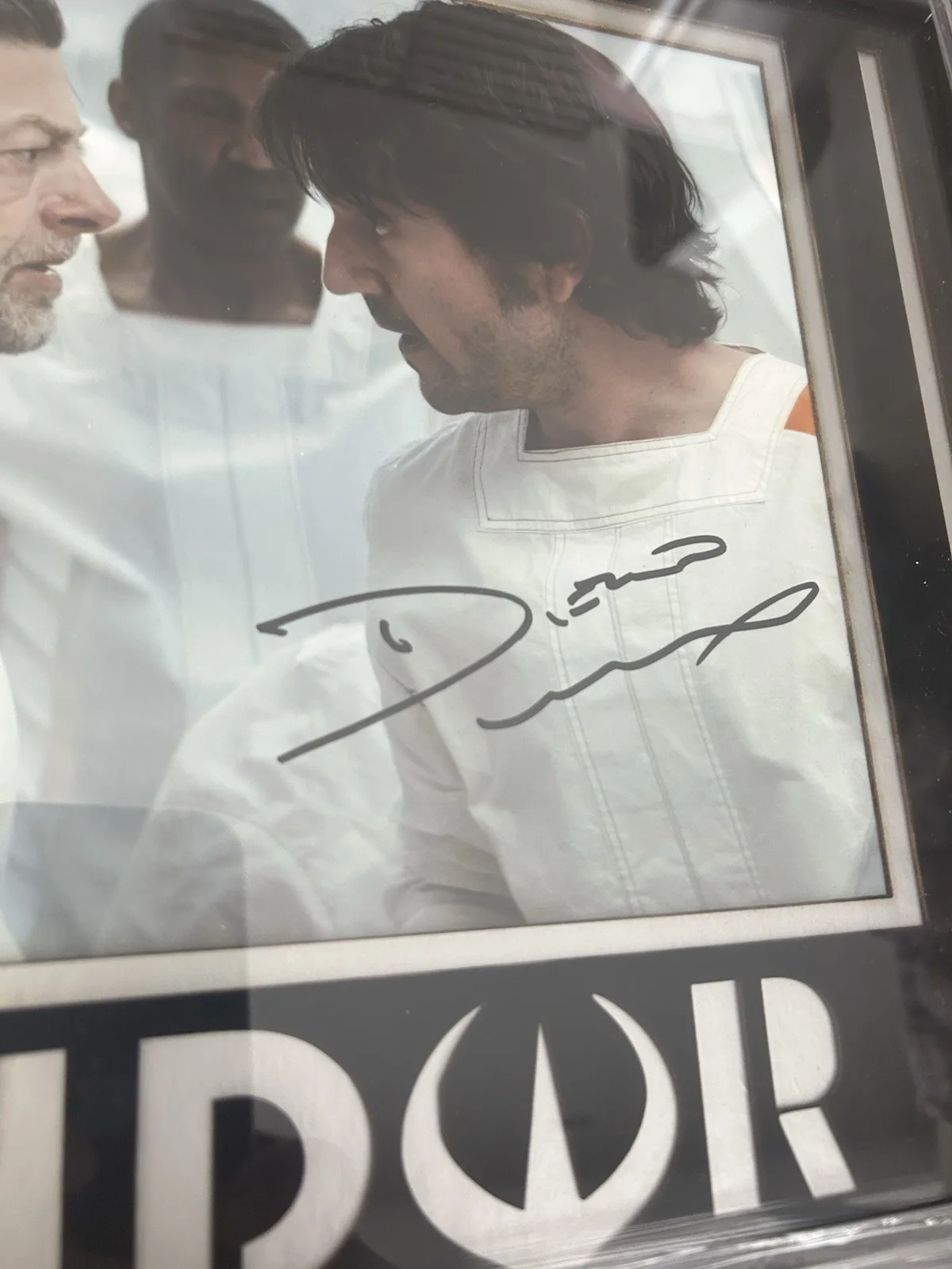 Diego Luna — Diego Luna & Andy Serkis Dual Autograph 8x10 Frame ANDOR STAR WARS Signed SWAU, image 2