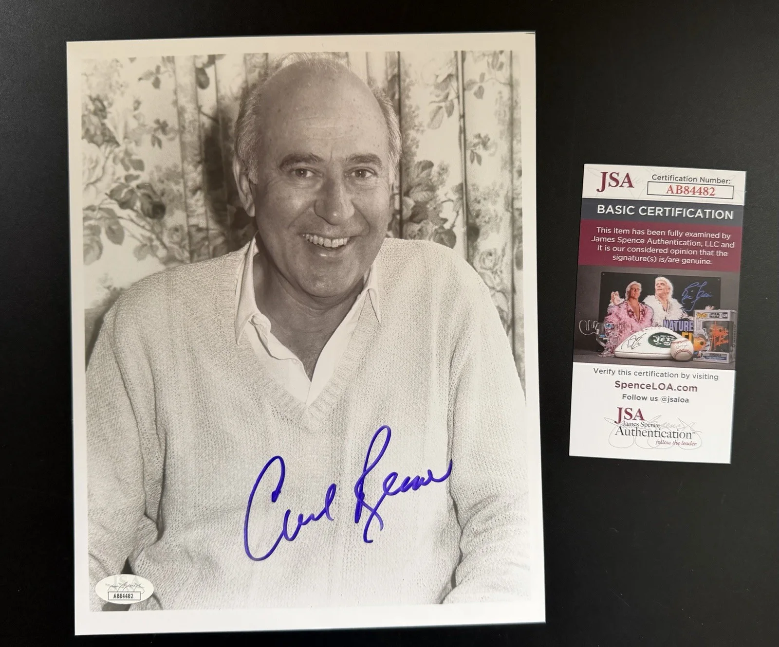 Carl Reiner — Carl Reiner Signed 8x10 Photo Autograph JSA Certified AB84482 Comedy Legend