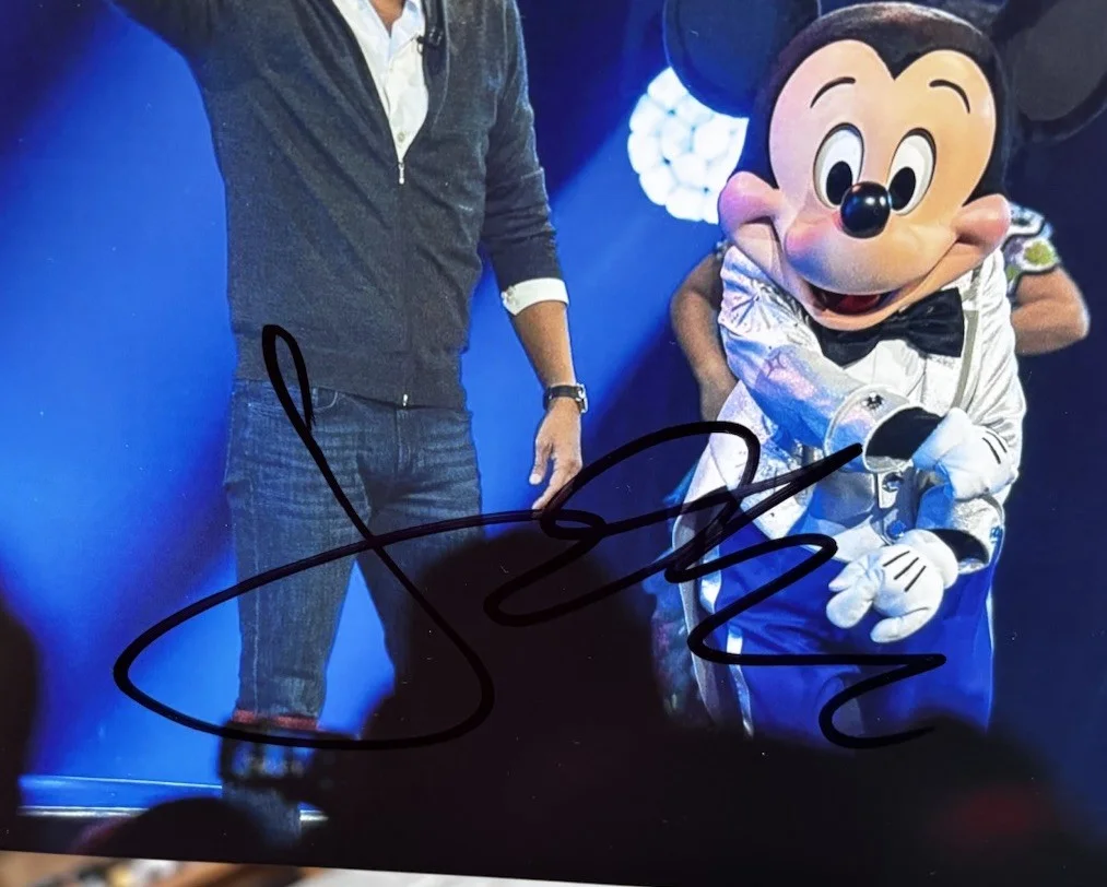 Josh D’Amaro Signed 8x10 Photo Disney CEO With Exact Proof, изображение 2