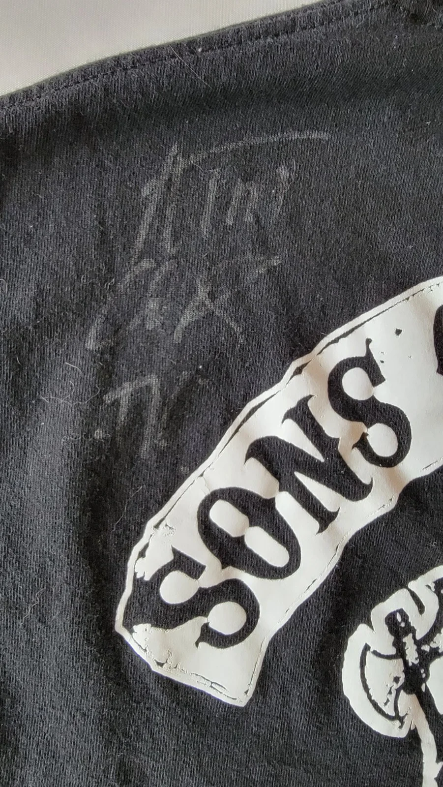 Sons of Anarchy Signed T-Shirt "Large" Tommy Flanagan "Chibs" & Kim Coates "Tig", изображение 4