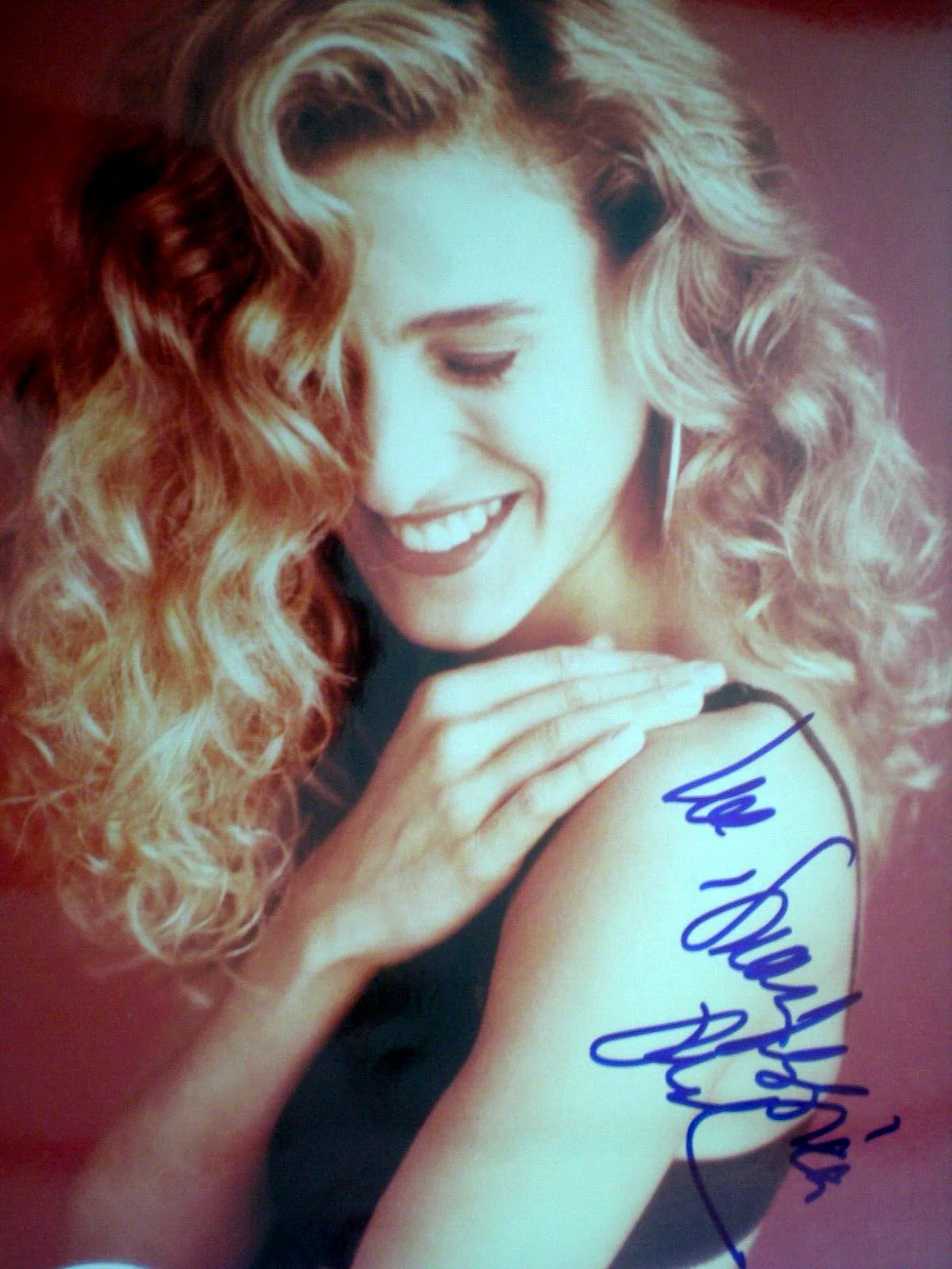 SARAH JESSICA PARKER — BEAUTIFUL PHOTO OF ACTRESS SARAH JESSICA PARKER - "SEX IN THE CITY" COA - PSA