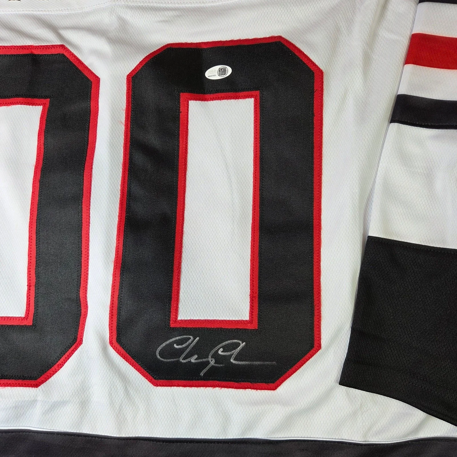 Chevy Chase — Chevy Chase Autographed Griswold Blackhawks Custom Hockey Jersey JSA Certified, изображение 2
