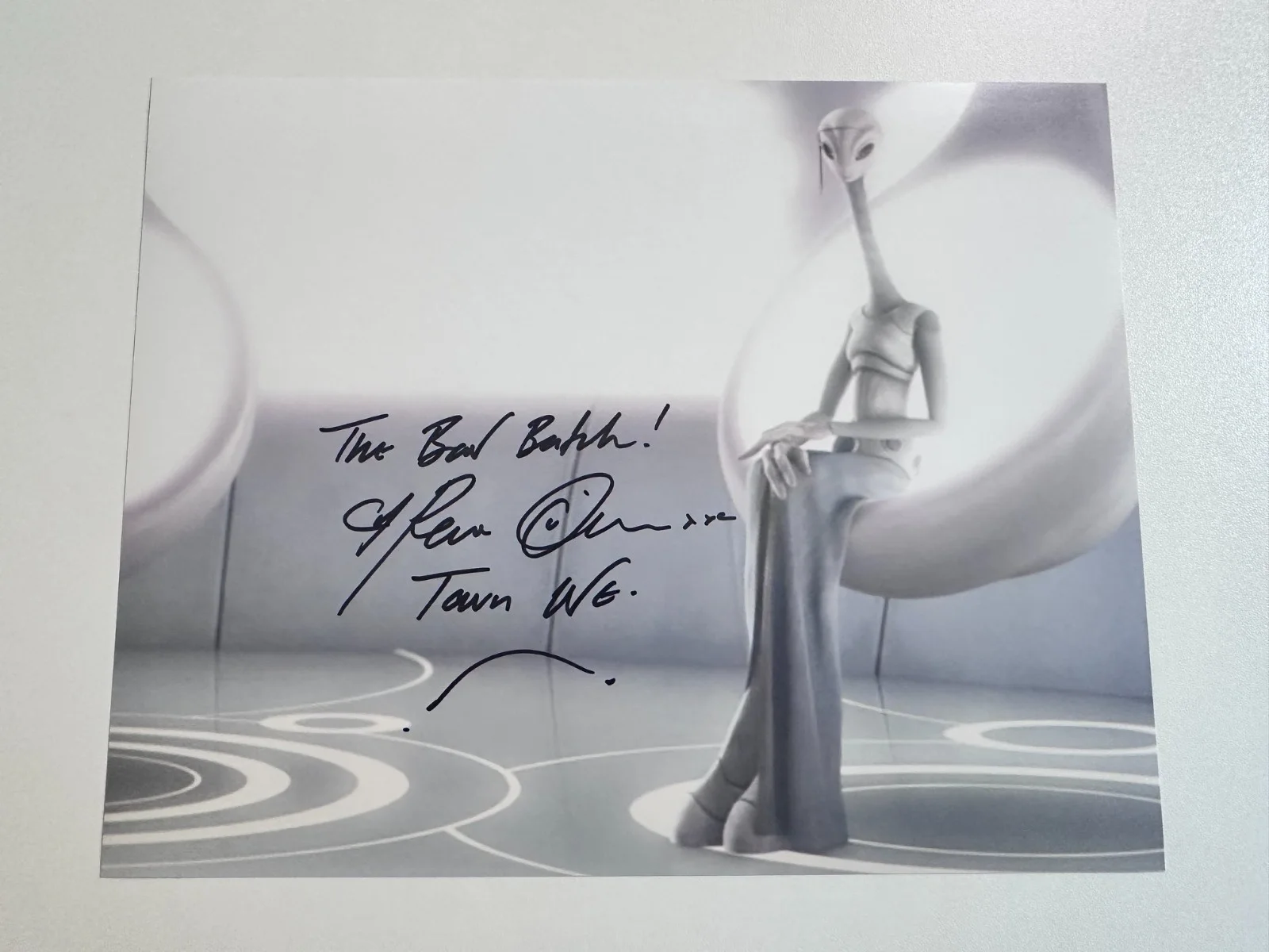 Rena Owen — Rena Owen Signed 8x10 Star Wars: The Bad Batch Taun We (Kamino) Autograph