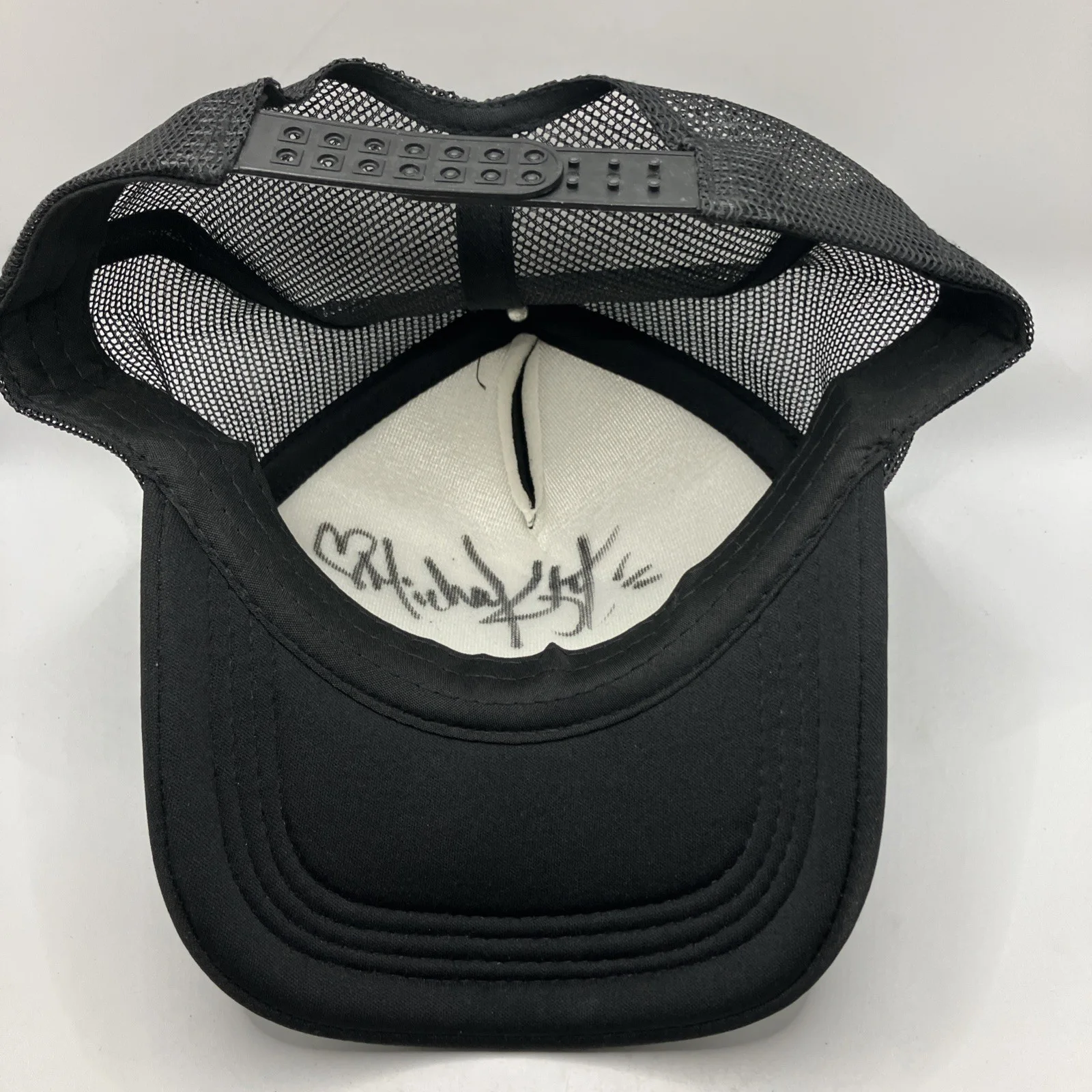 MJ The Illusion Autographed Hat Signed by Michael Knight King of Pop Tribute, изображение 3