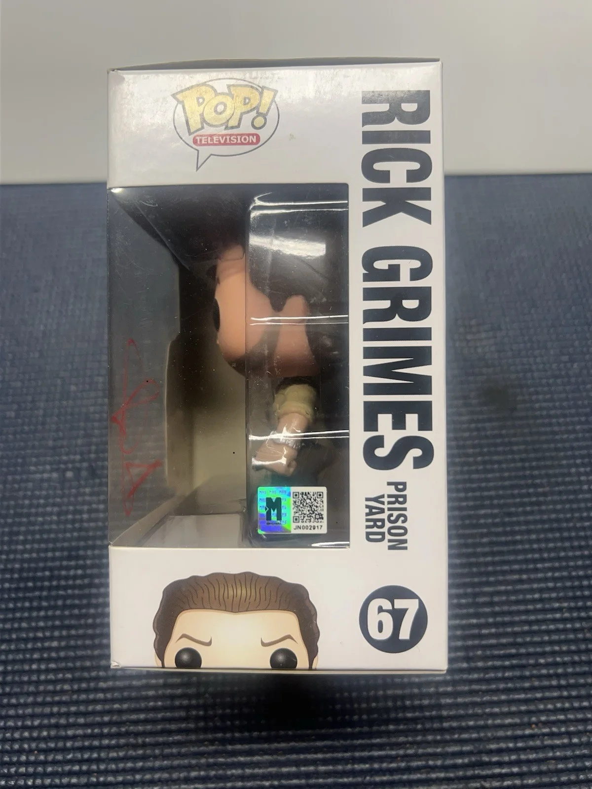 Andrew Lincoln Signed Rick Grimes Funko Pop #67 SIGNED WITH STICKER TWD, изображение 3