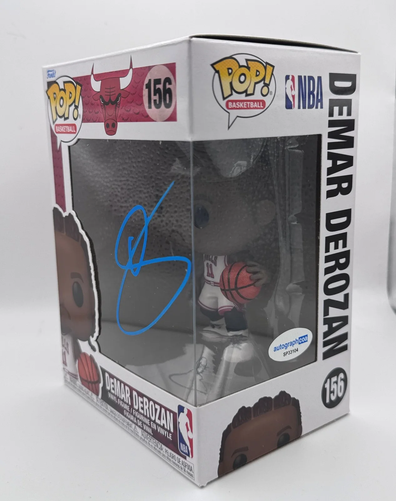 DeMar DeRozan — DeMar DeRozan AUTOGRAPH Signed Chicago Bulls NBA 156 Funko Pop Vinyl Figure ACOA, изображение 2