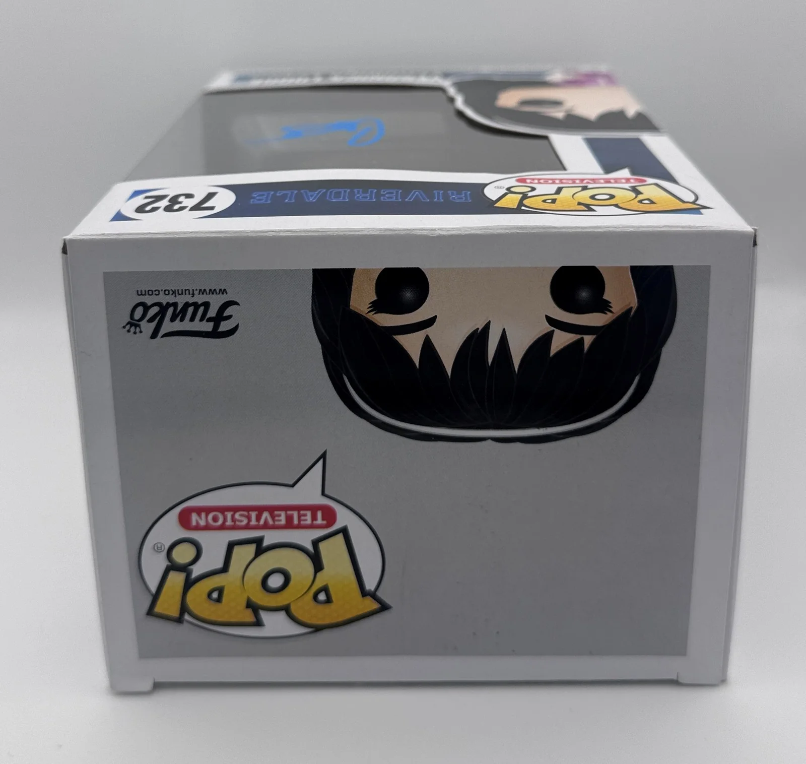 Camila Mendes — Camila Mendes "Riverdale" AUTOGRAPH Signed 'Veronica Lodge' 732 Funko Pop ACOA, изображение 3
