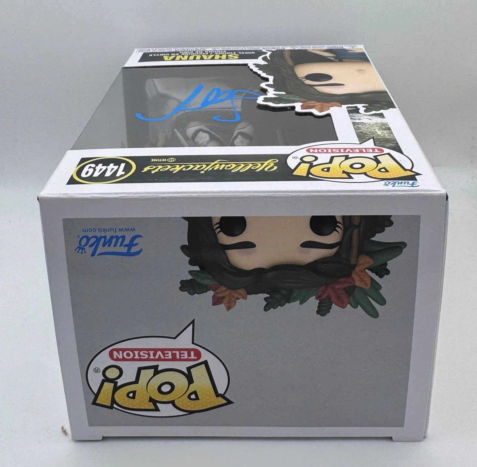 Sophie Nelisse — Sophie Nelisse "Yellowjackets" AUTOGRAPH Signed 'Shauna' 1449 Funko Pop ACOA, image 3