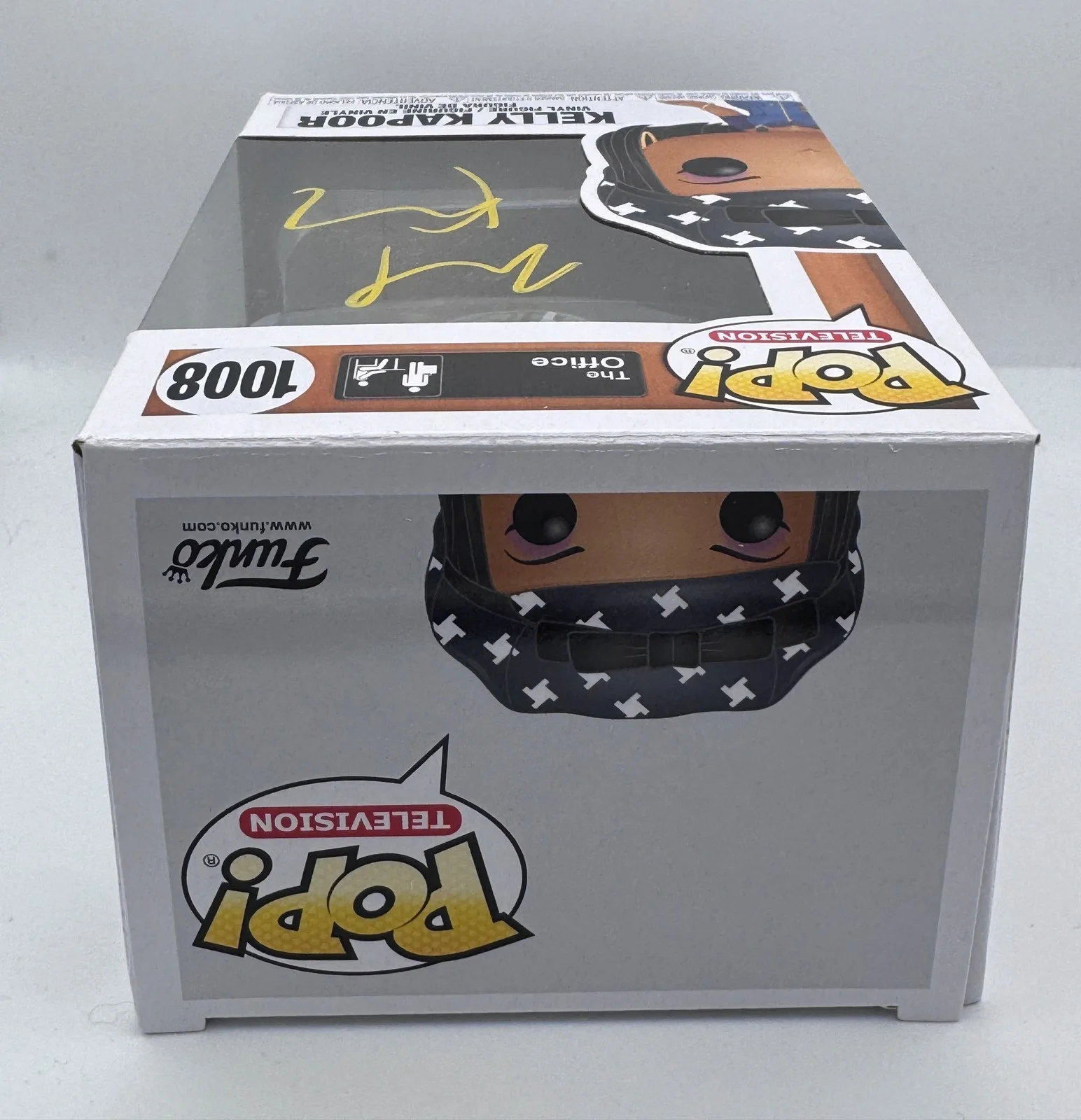 Mindy Kaling — Mindy Kaling "The Office" AUTOGRAPH Signed 'Kelly Kapoor' 1008 Funko Pop ACOA, изображение 3