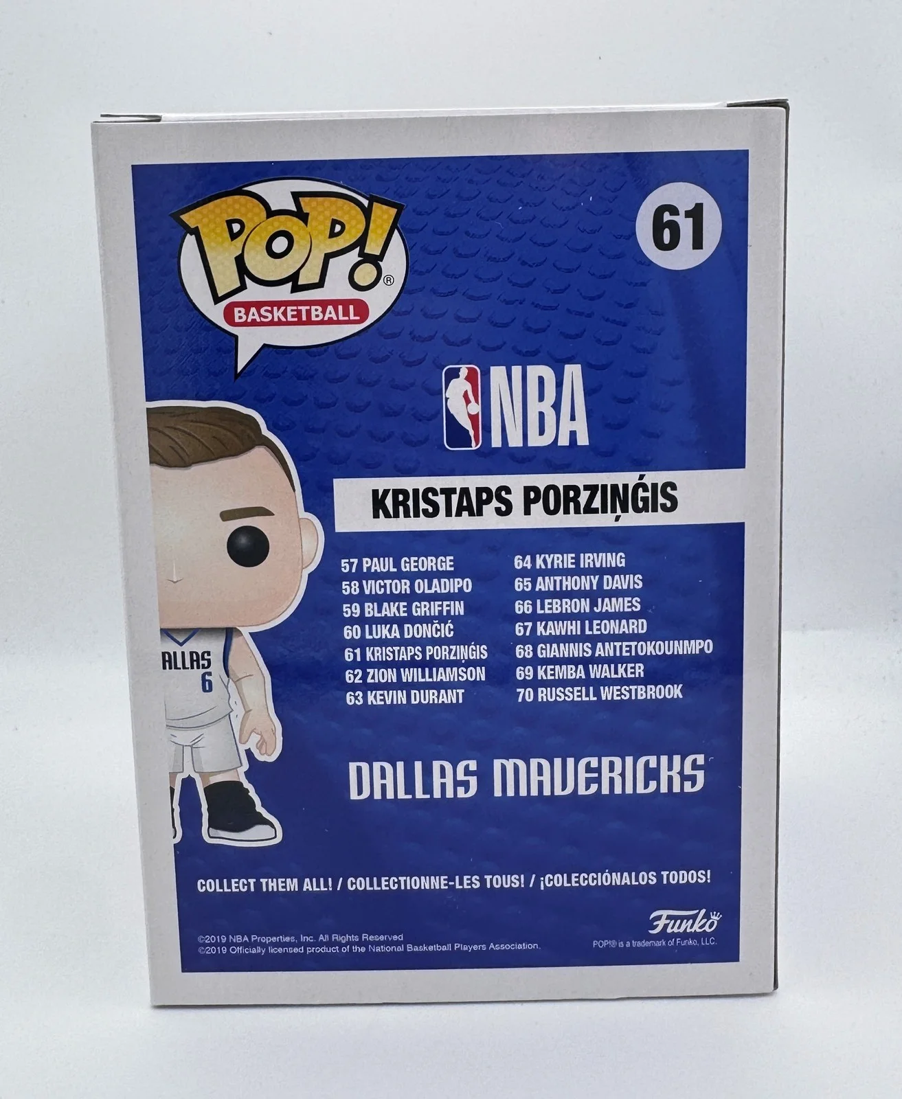 Kristaps Porzingis — Kristaps Porzingis AUTOGRAPH Signed Dallas Mavericks NBA 61 Funko Pop ACOA, изображение 4