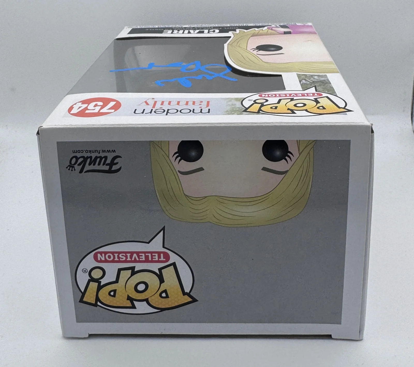 Julie Bowen — Julie Bowen "Modern Family" AUTOGRAPH Signed Claire 754 Funko Pop Figure B ACOA, изображение 3