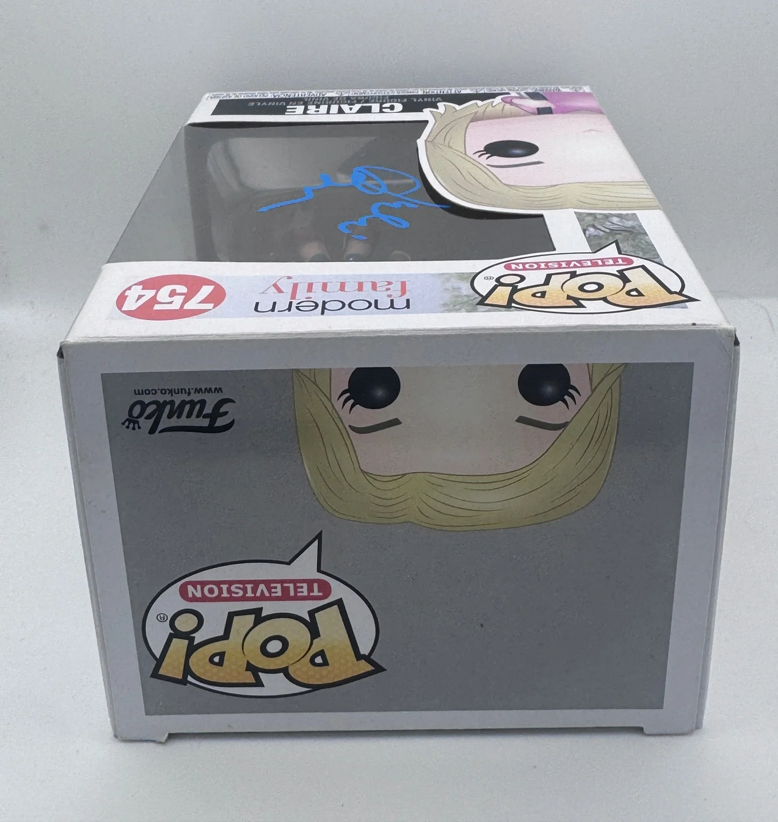 Julie Bowen — Julie Bowen "Modern Family" AUTOGRAPH Signed 'Claire' 754 Funko Pop Figure ACOA, изображение 3