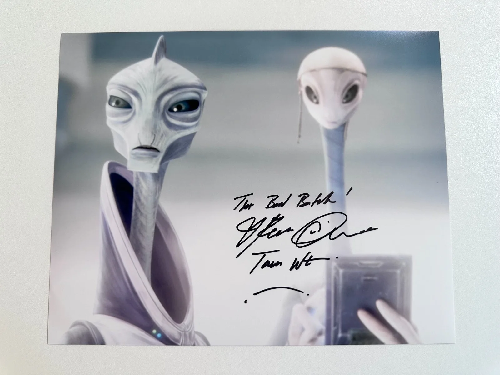 Rena Owen — Rena Owen Signed 8x10 Star Wars: The Bad Batch Taun We (Kamino) Autograph