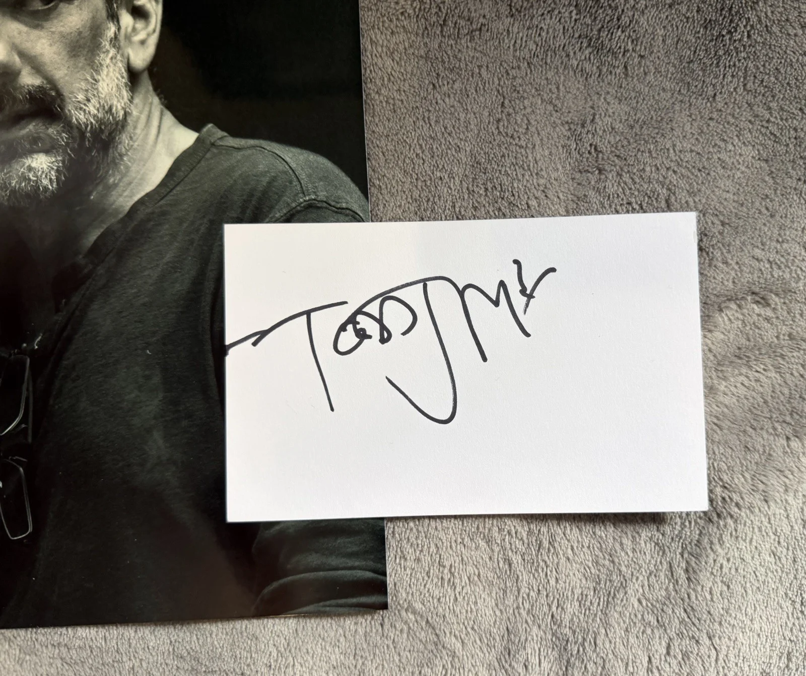 Todd Phillips Signed Autograph Page Cut + 8x10 Photo Joker Hangover, изображение 2